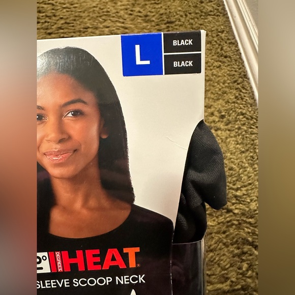 New 32 Degrees Women's Black Long Sleeve Scoop Neck Tops- 2 Pack Large - Picture 4 of 4